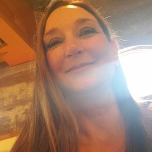 Meet your Posher, Carina